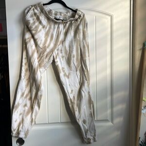 Good American sweatpants